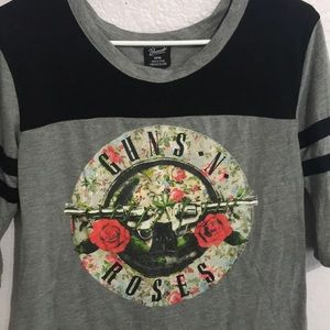 Guns N’ Roses shirt